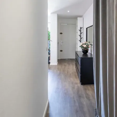 L4 Fayad 2bdr Des Postes Central, Massena Ac 2balconies * Nice