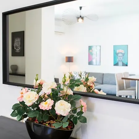 L4 Fayad 2bdr Des Postes Central, Massena Ac 2balconies Nice